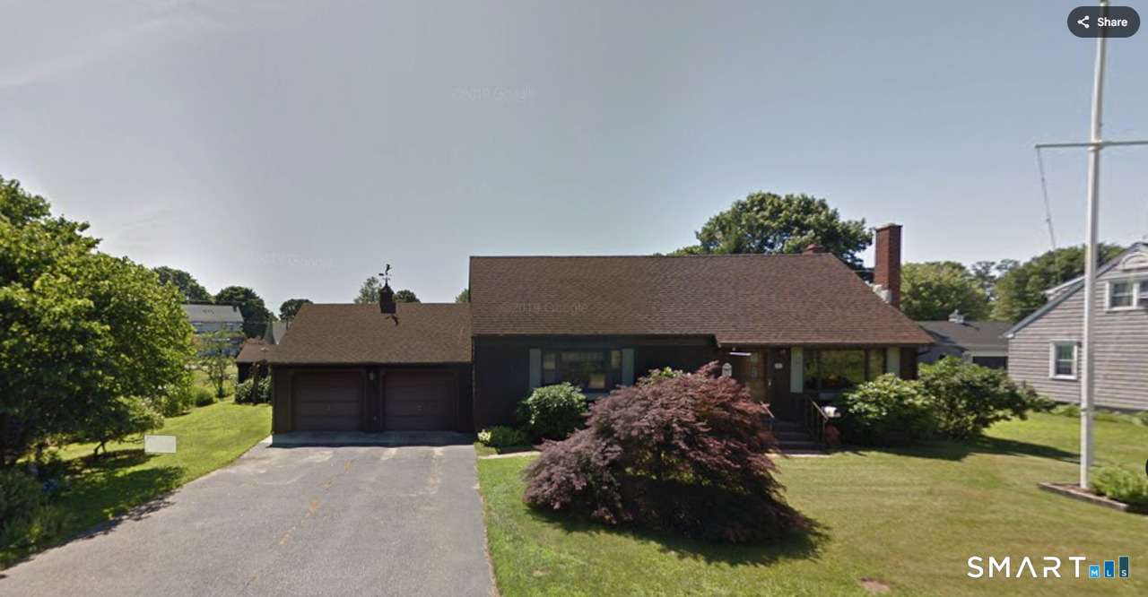 559 Oak Bluff Avenue Stratford CT 06615