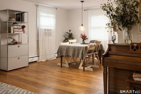 5 Cornwall Court Norwalk CT 06850