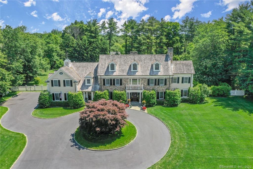 1343 Smith Ridge Road New Canaan CT 06840