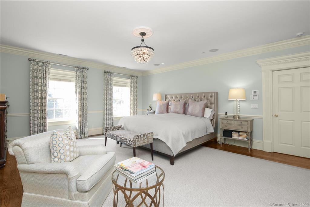 1343 Smith Ridge Road New Canaan CT 06840