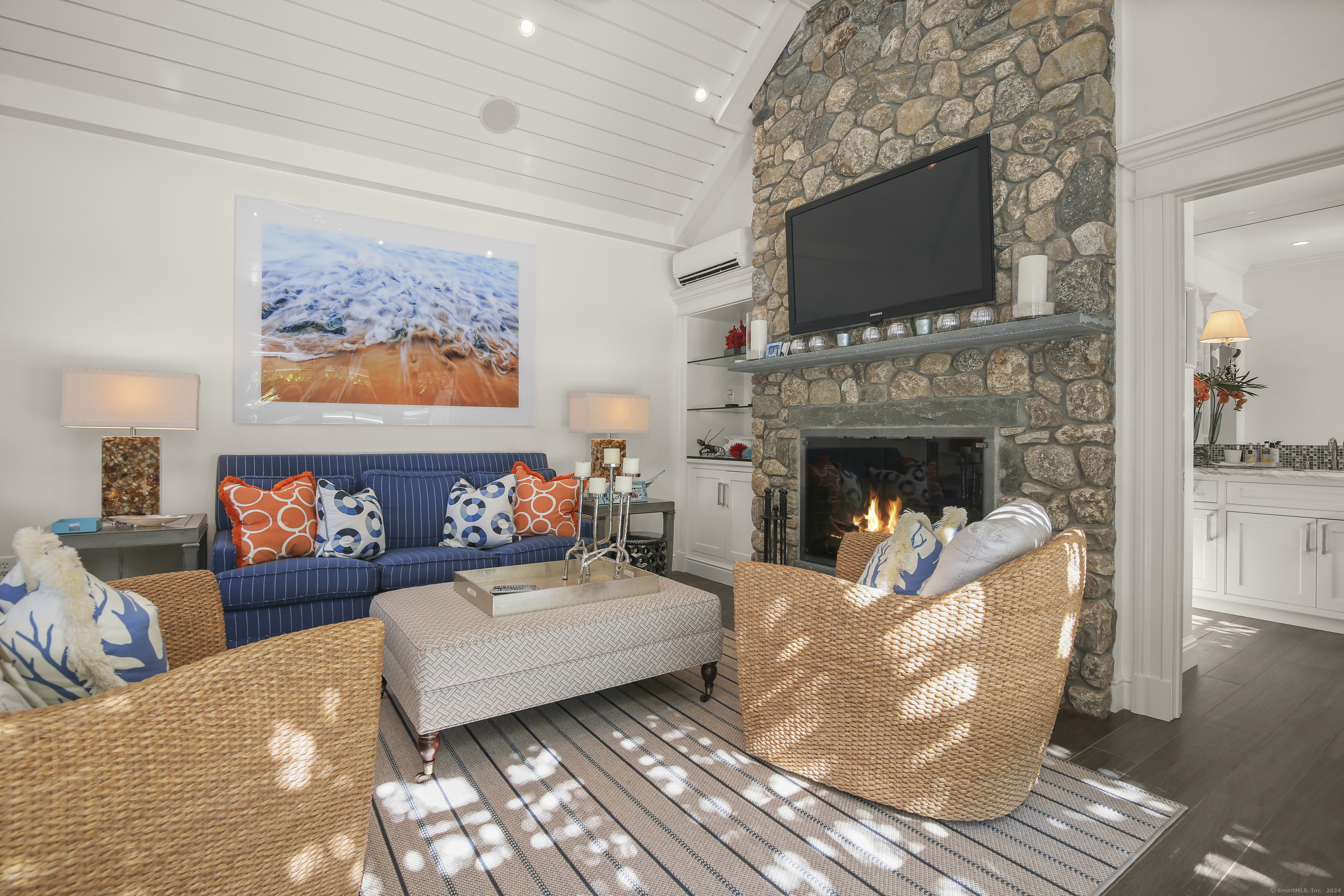 1343 Smith Ridge Road New Canaan CT 06840