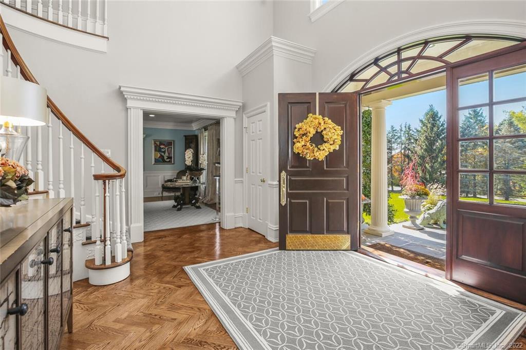 1343 Smith Ridge Road New Canaan CT 06840