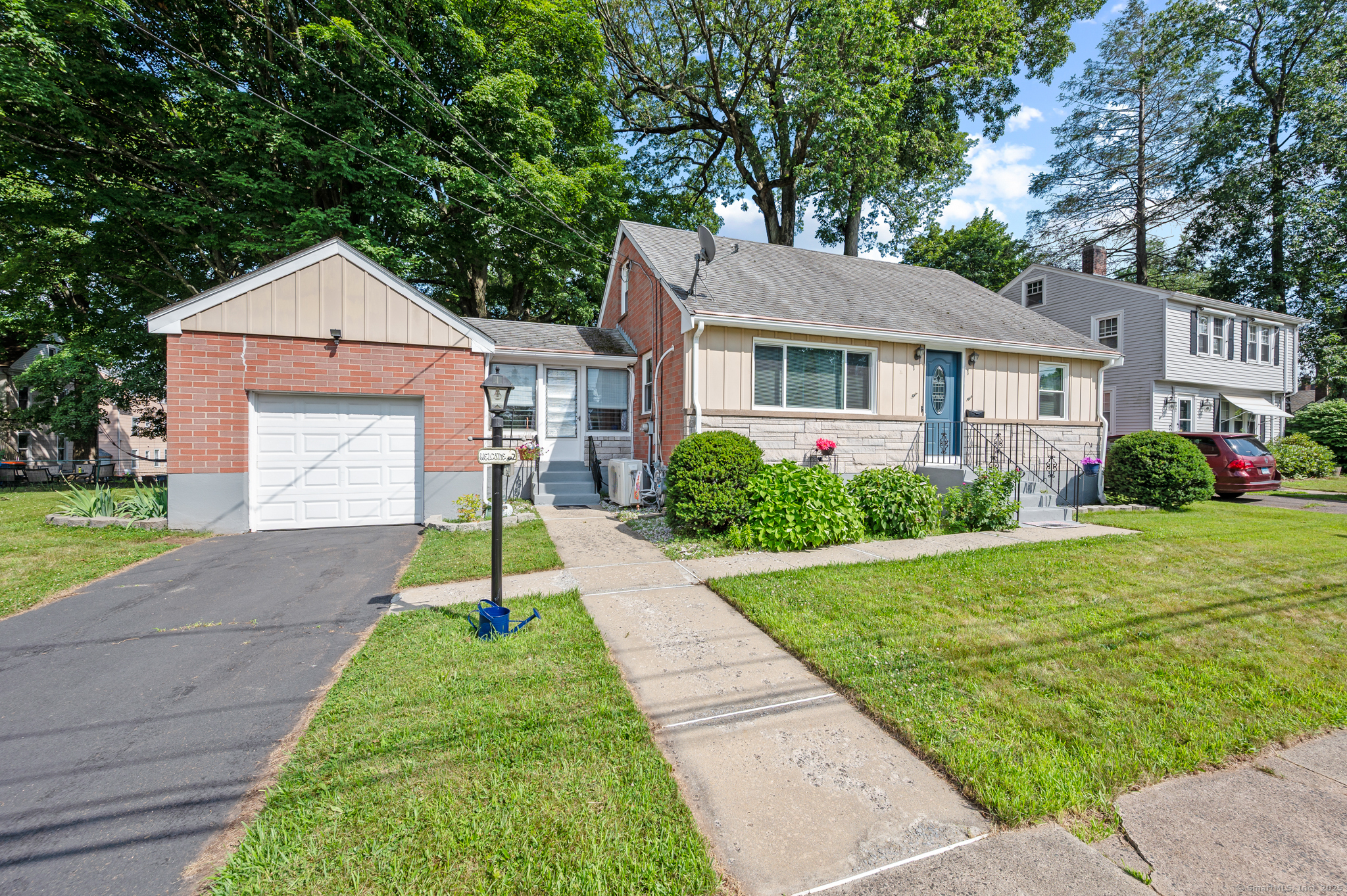 82 4th Street Meriden CT 06451