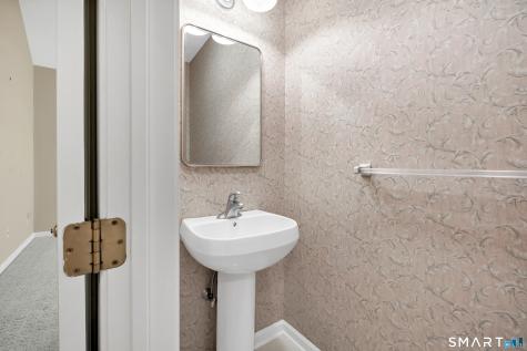 18 Wicklow Lane Shelton CT 06484