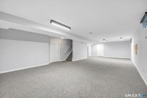 18 Wicklow Lane Shelton CT 06484