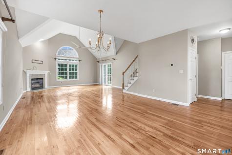 18 Wicklow Lane Shelton CT 06484
