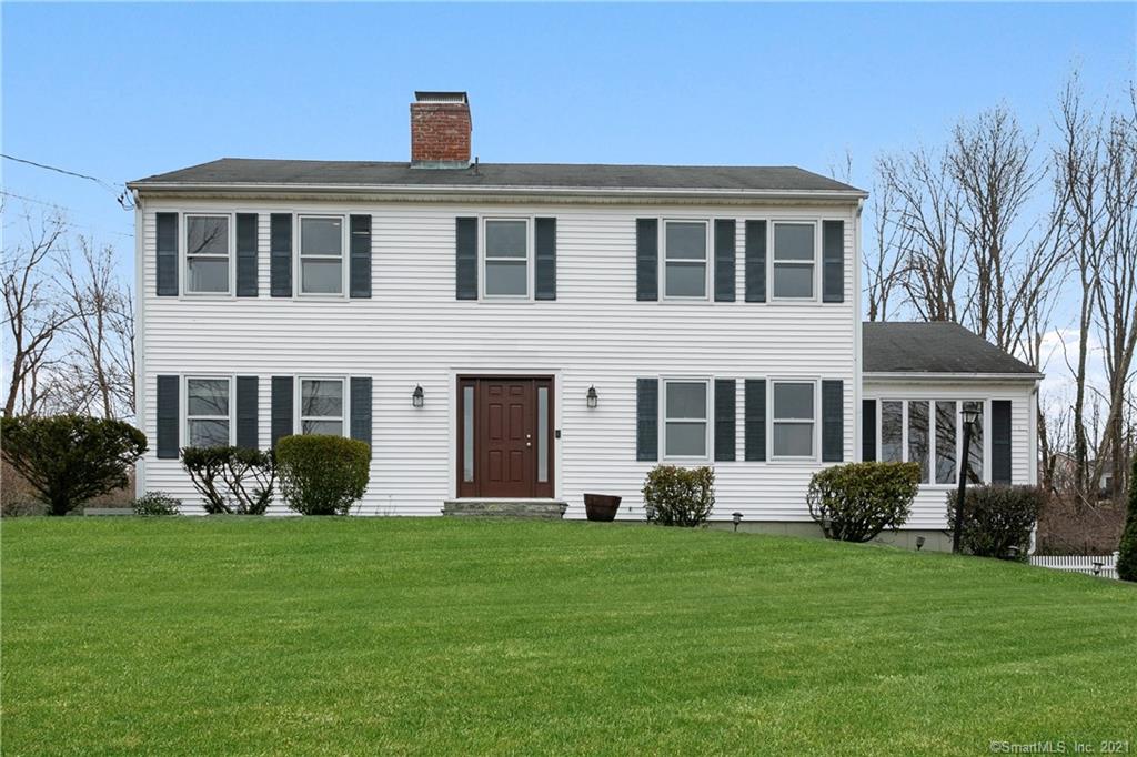 17 White Pine Drive Brookfield CT 06804