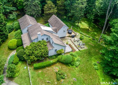 896 Westport Road Easton CT 06612
