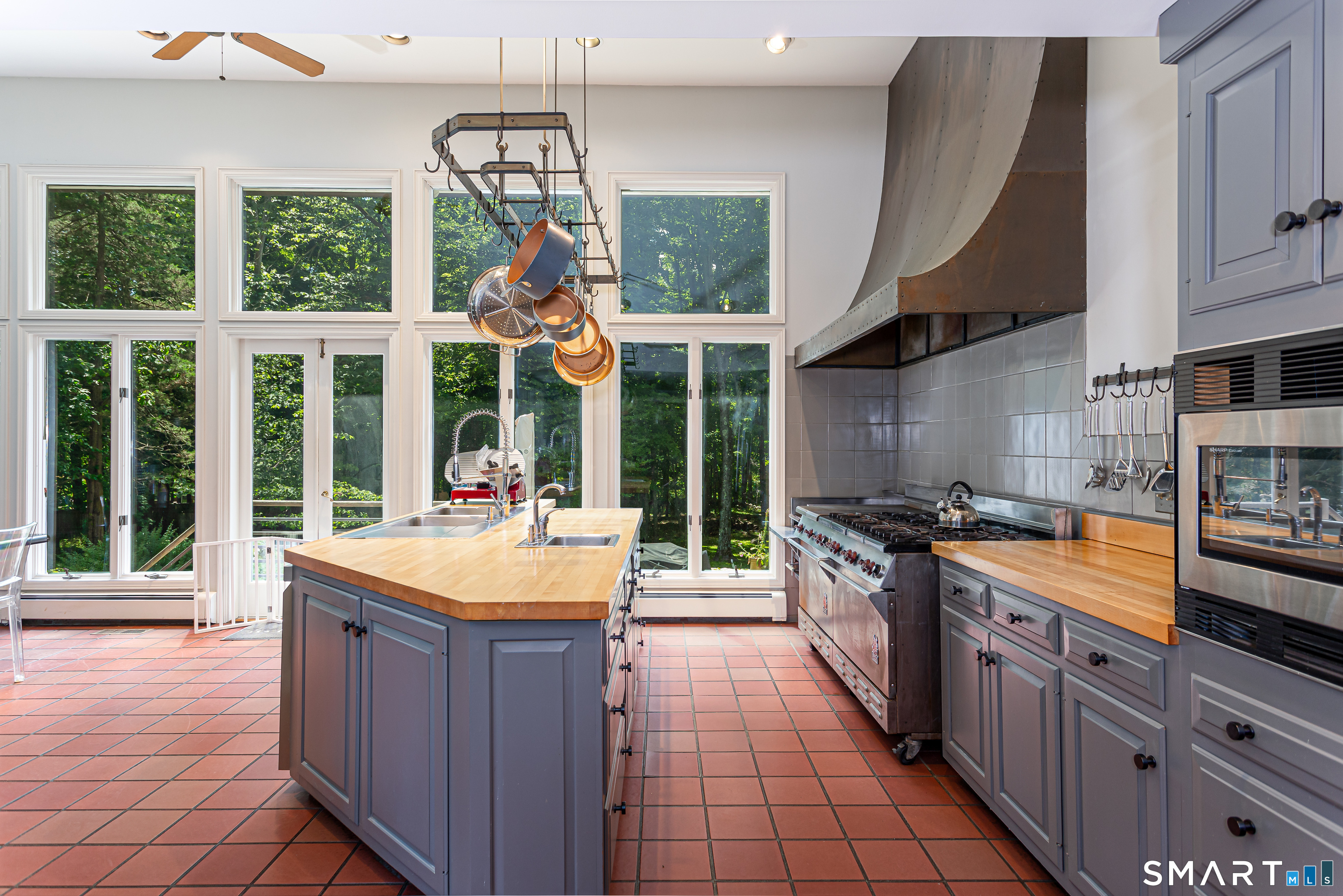896 Westport Road Easton CT 06612