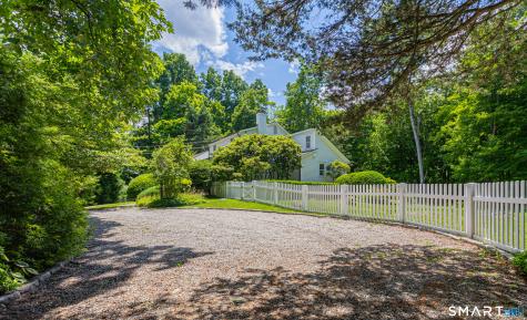 896 Westport Road Easton CT 06612