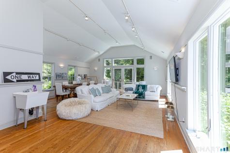 896 Westport Road Easton CT 06612