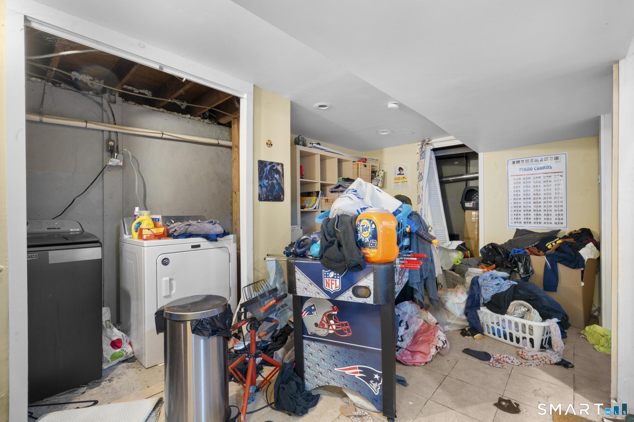 22 Howard Court Milford CT 06460