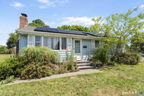 22 Howard Court Milford CT 06460
