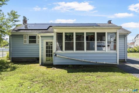 22 Howard Court Milford CT 06460