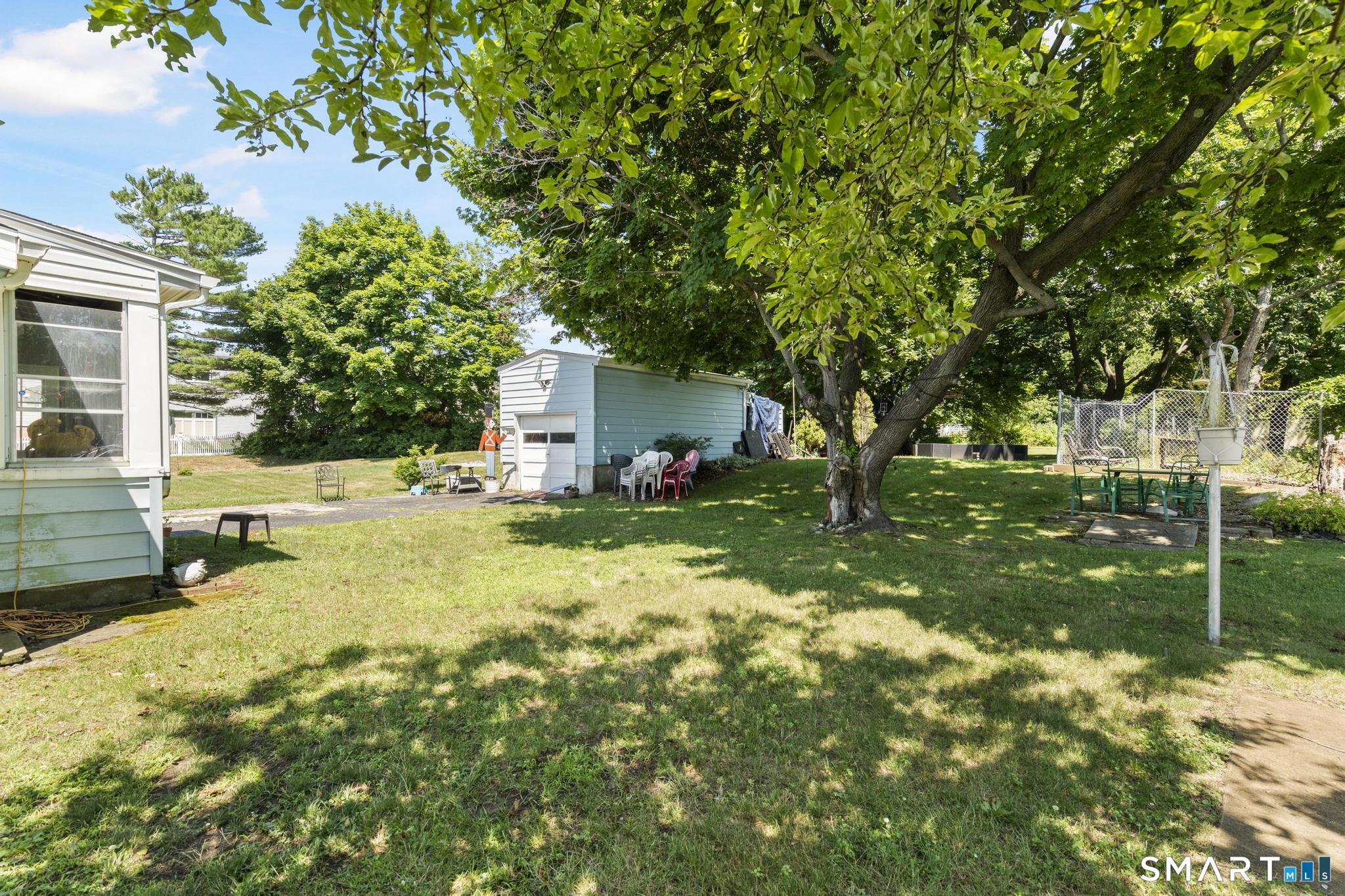 22 Howard Court Milford CT 06460