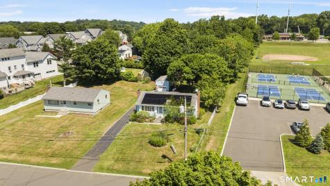 22 Howard Court Milford CT 06460