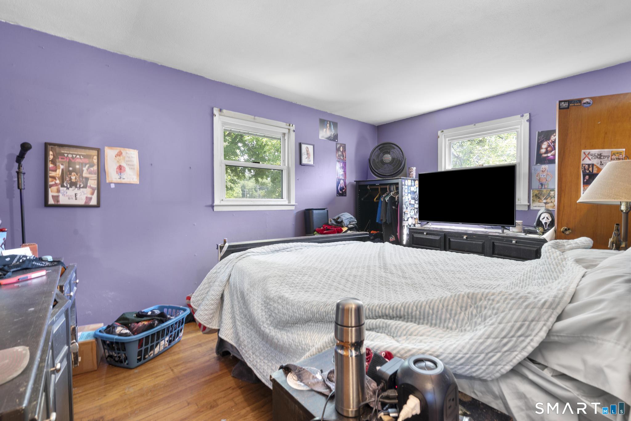 22 Howard Court Milford CT 06460