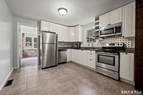 25 Douglas Drive Meriden CT 06451