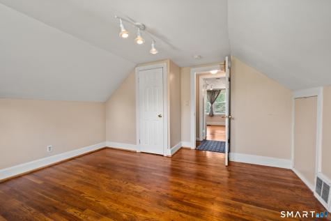 25 Douglas Drive Meriden CT 06451