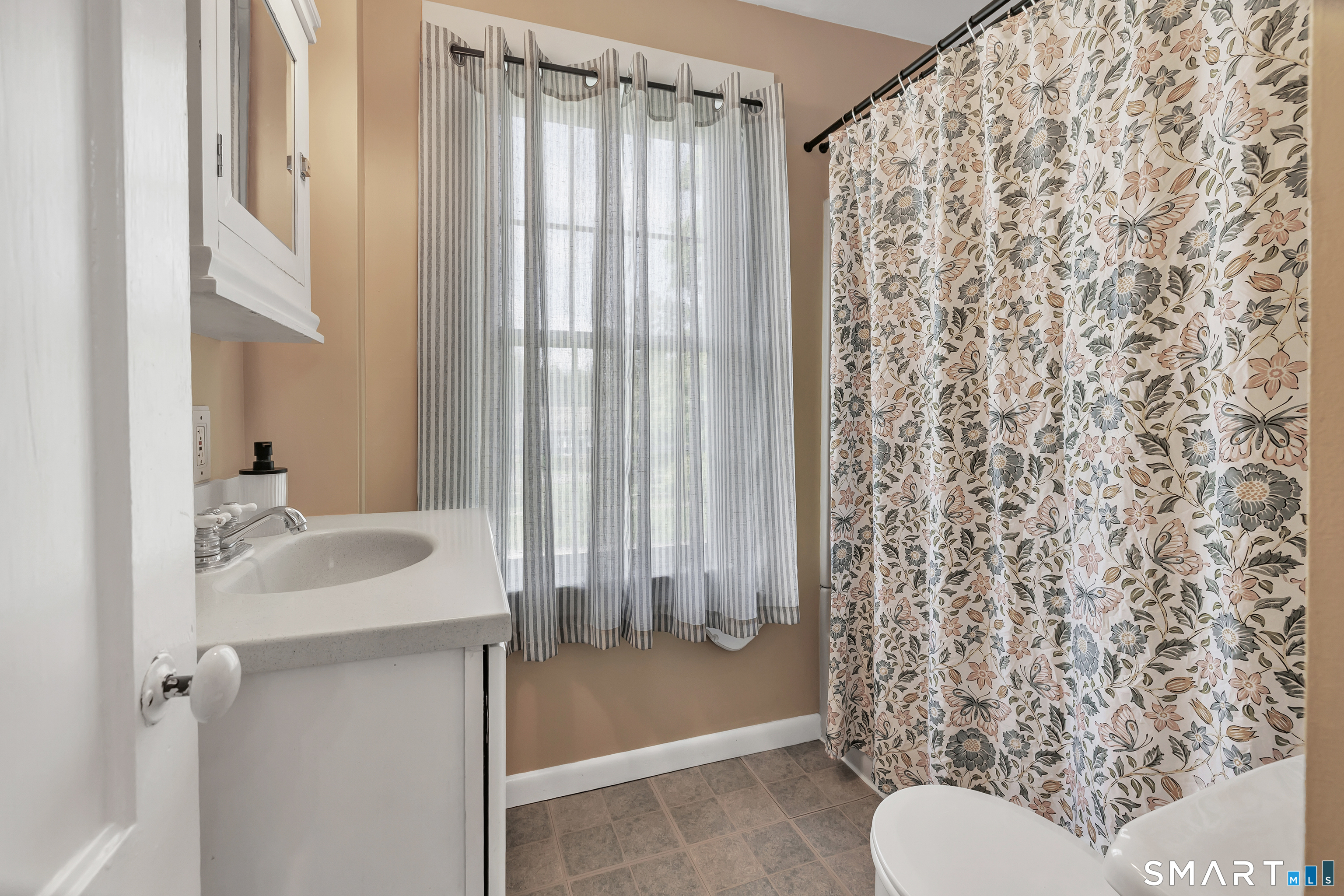 50 Washington Road Woodbury CT 06798