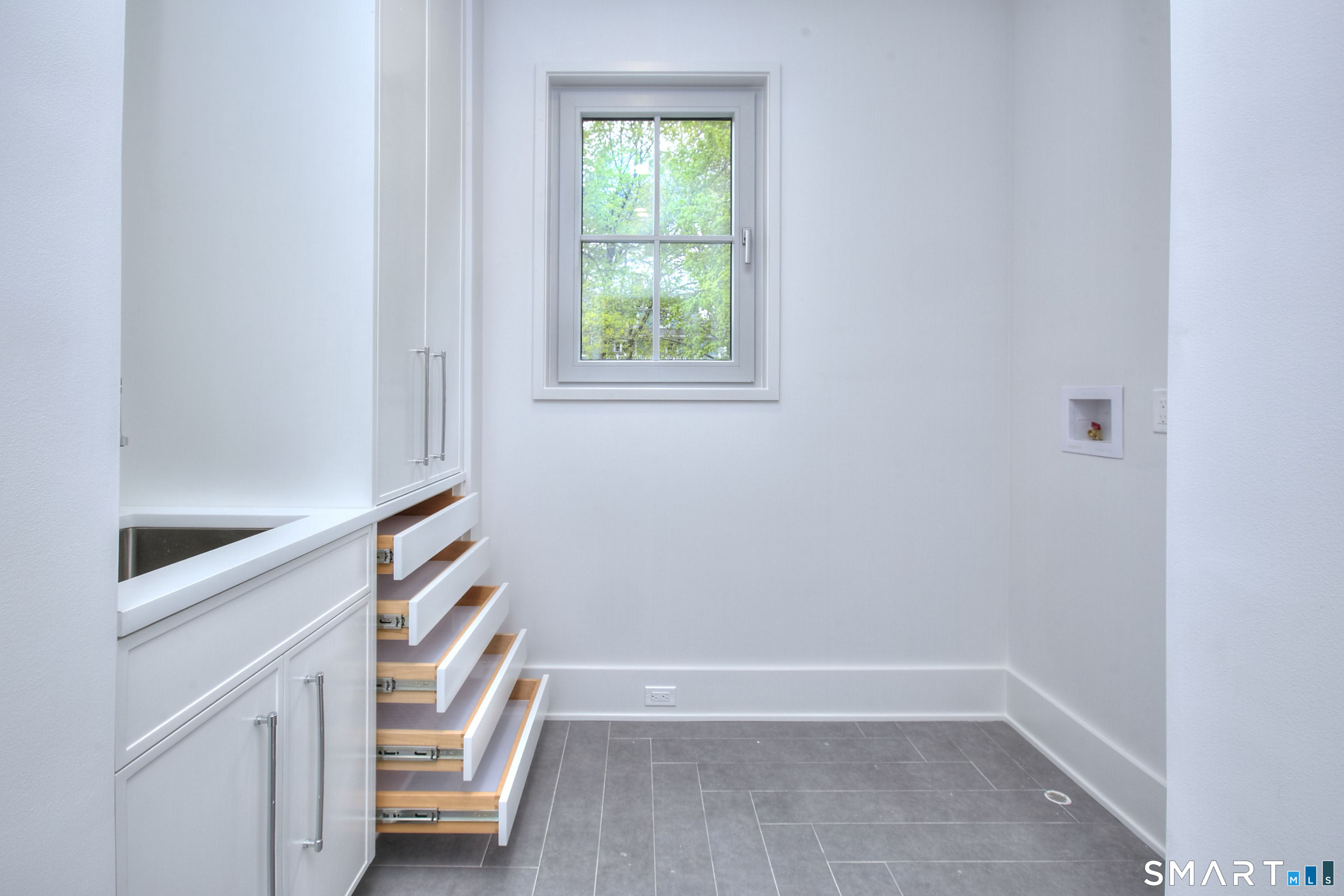 19 East Horseshoe Lane Westport CT 06880