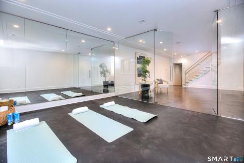 19 East Horseshoe Lane Westport CT 06880