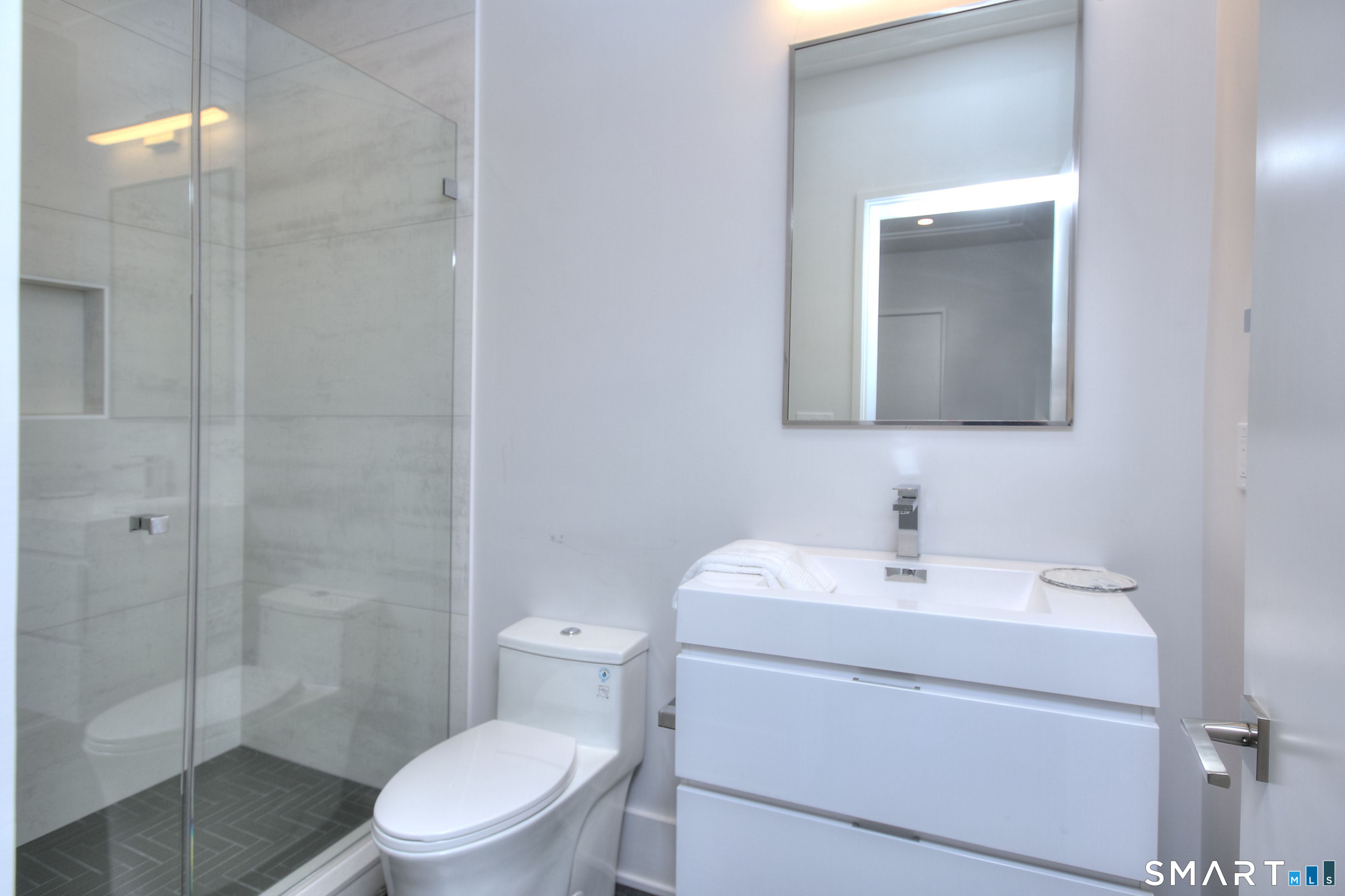 19 East Horseshoe Lane Westport CT 06880