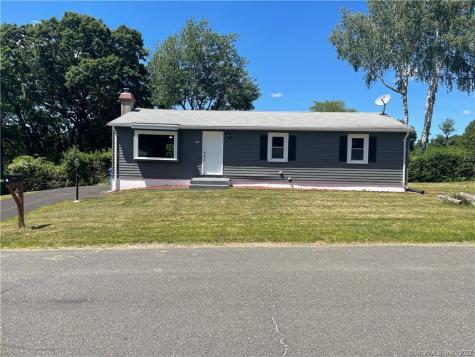 50 Deering Lane Waterbury CT 06706