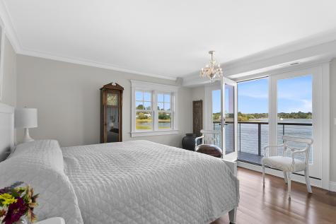 195 Hillspoint Road Westport CT 06880