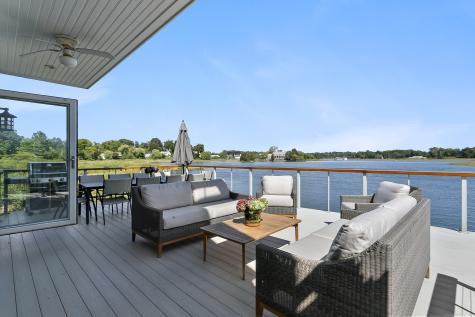 195 Hillspoint Road Westport CT 06880