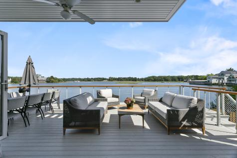 195 Hillspoint Road Westport CT 06880