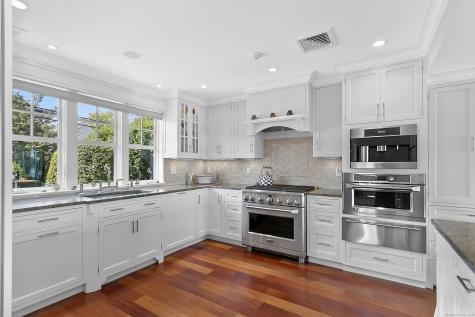 195 Hillspoint Road Westport CT 06880