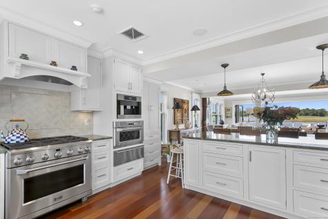 195 Hillspoint Road Westport CT 06880