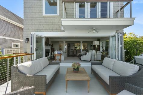 195 Hillspoint Road Westport CT 06880