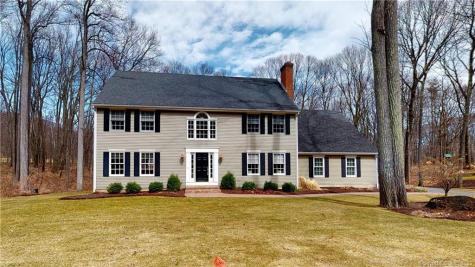 26 Hart Street Burlington CT 06013