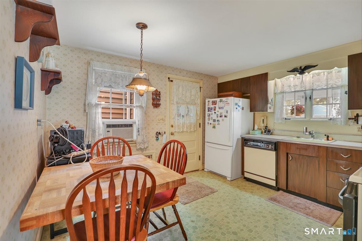 11 Battista Road Manchester CT 06040