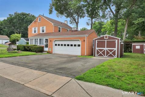 11 Battista Road Manchester CT 06040