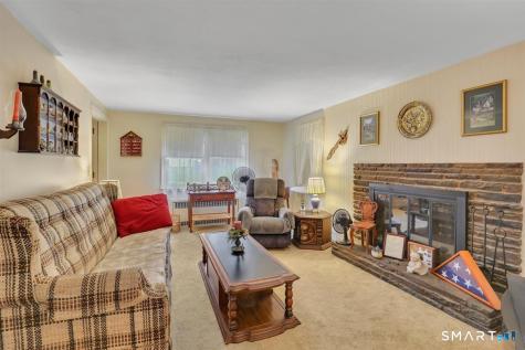 11 Battista Road Manchester CT 06040
