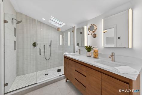 34 Howard Avenue Branford CT 06405