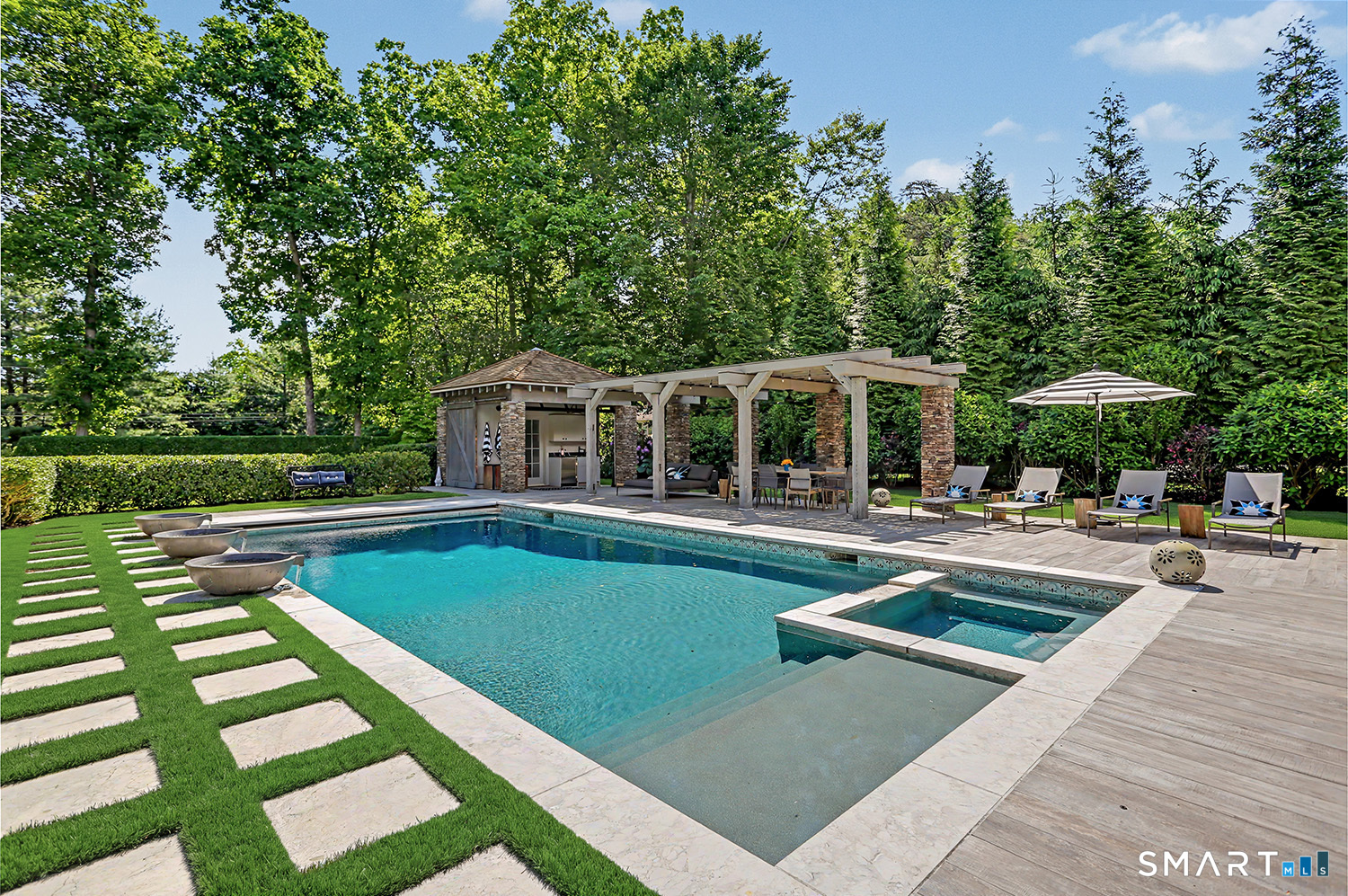 1061 Cedar Road Fairfield CT 06890