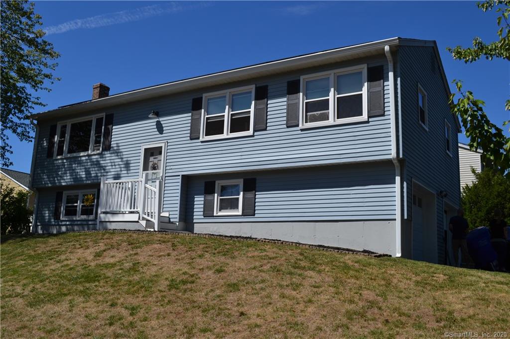 83 Roberta Drive Middletown CT 06457