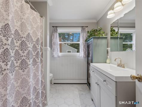 12 Wooding Road Wallingford CT 06492