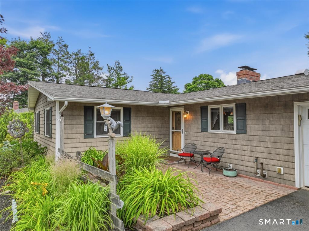 12 Wooding Road Wallingford CT 06492