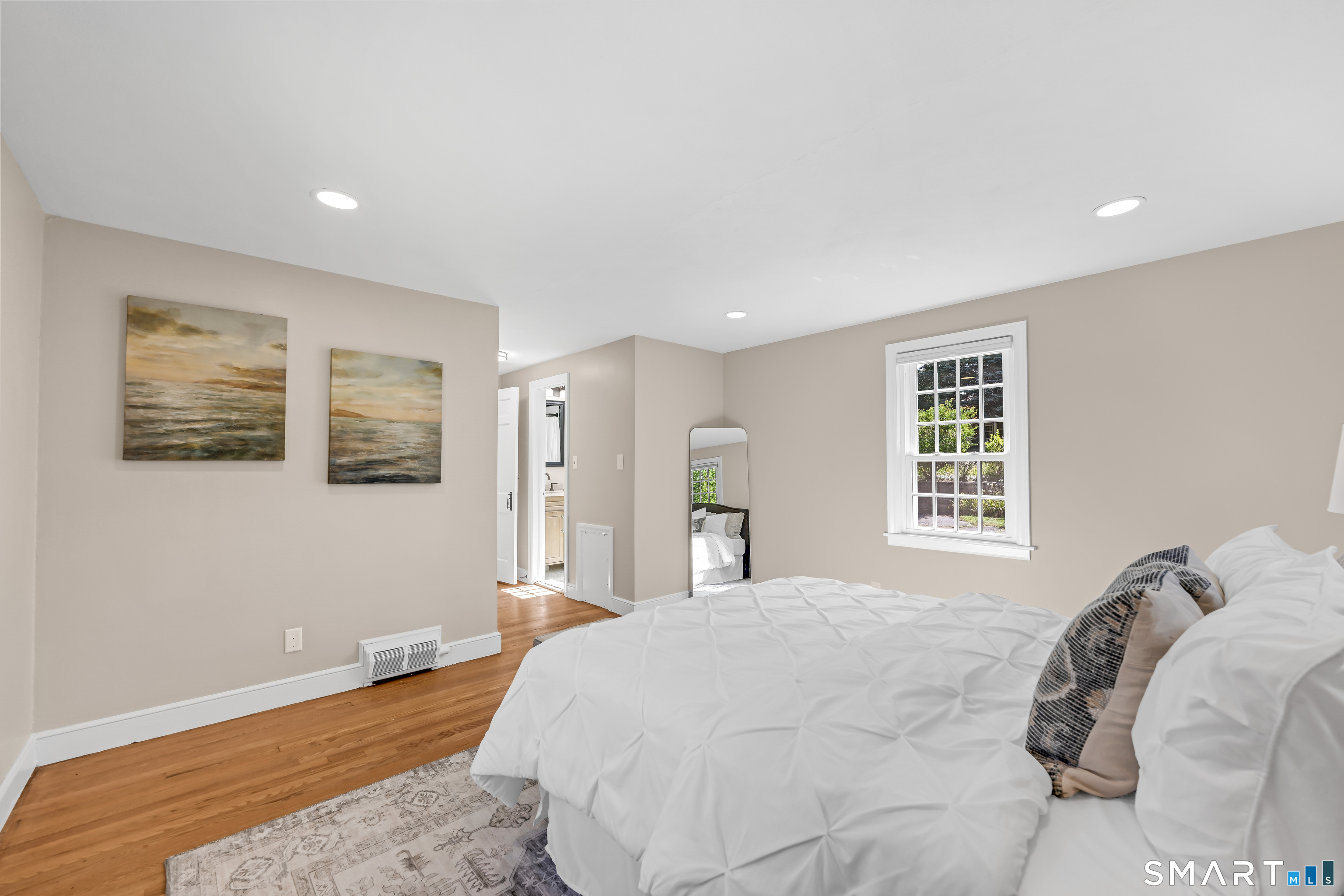 987 Hill Street Suffield CT 06078