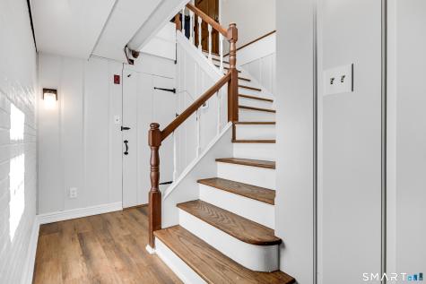 987 Hill Street Suffield CT 06078