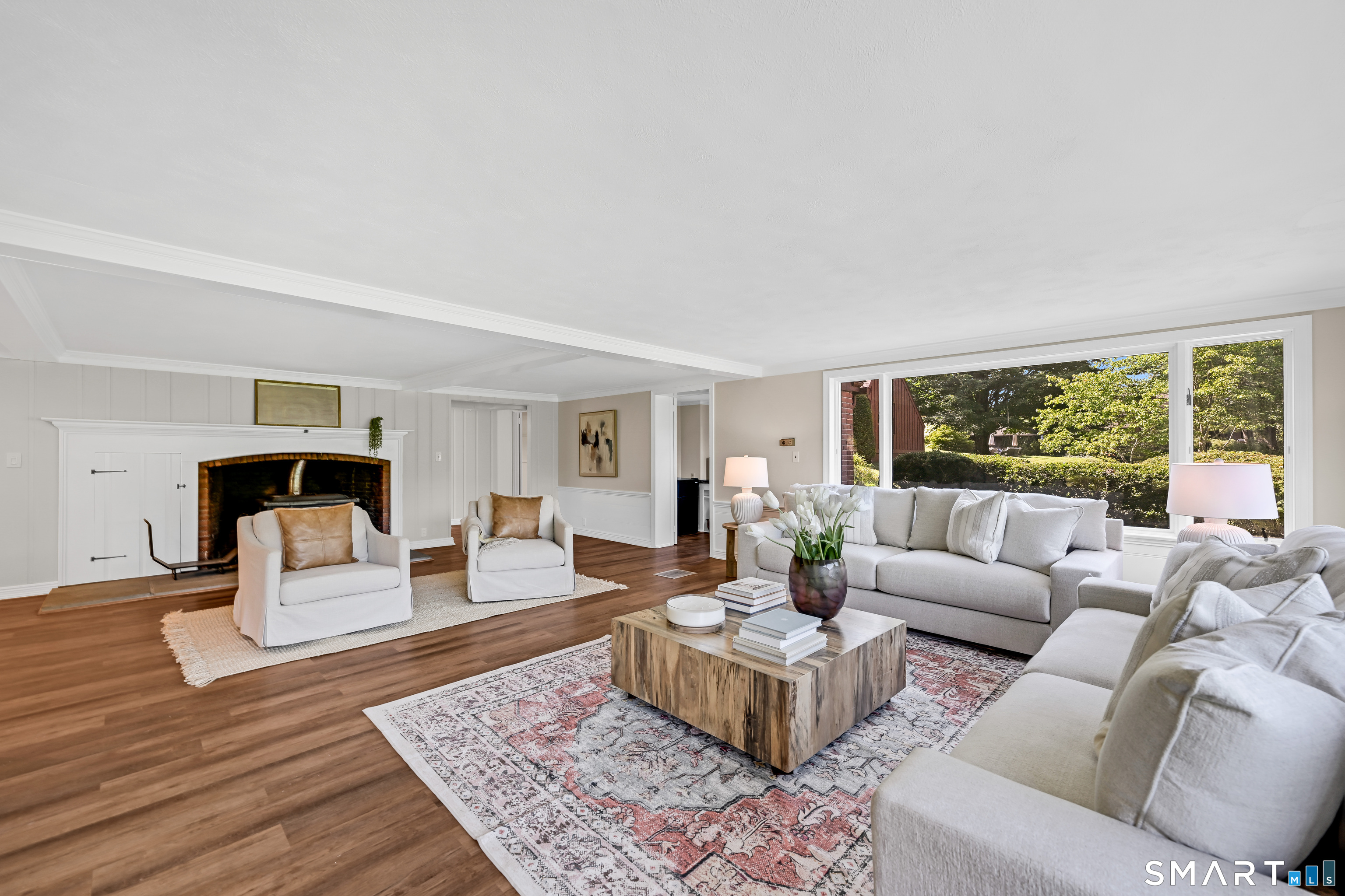 987 Hill Street Suffield CT 06078