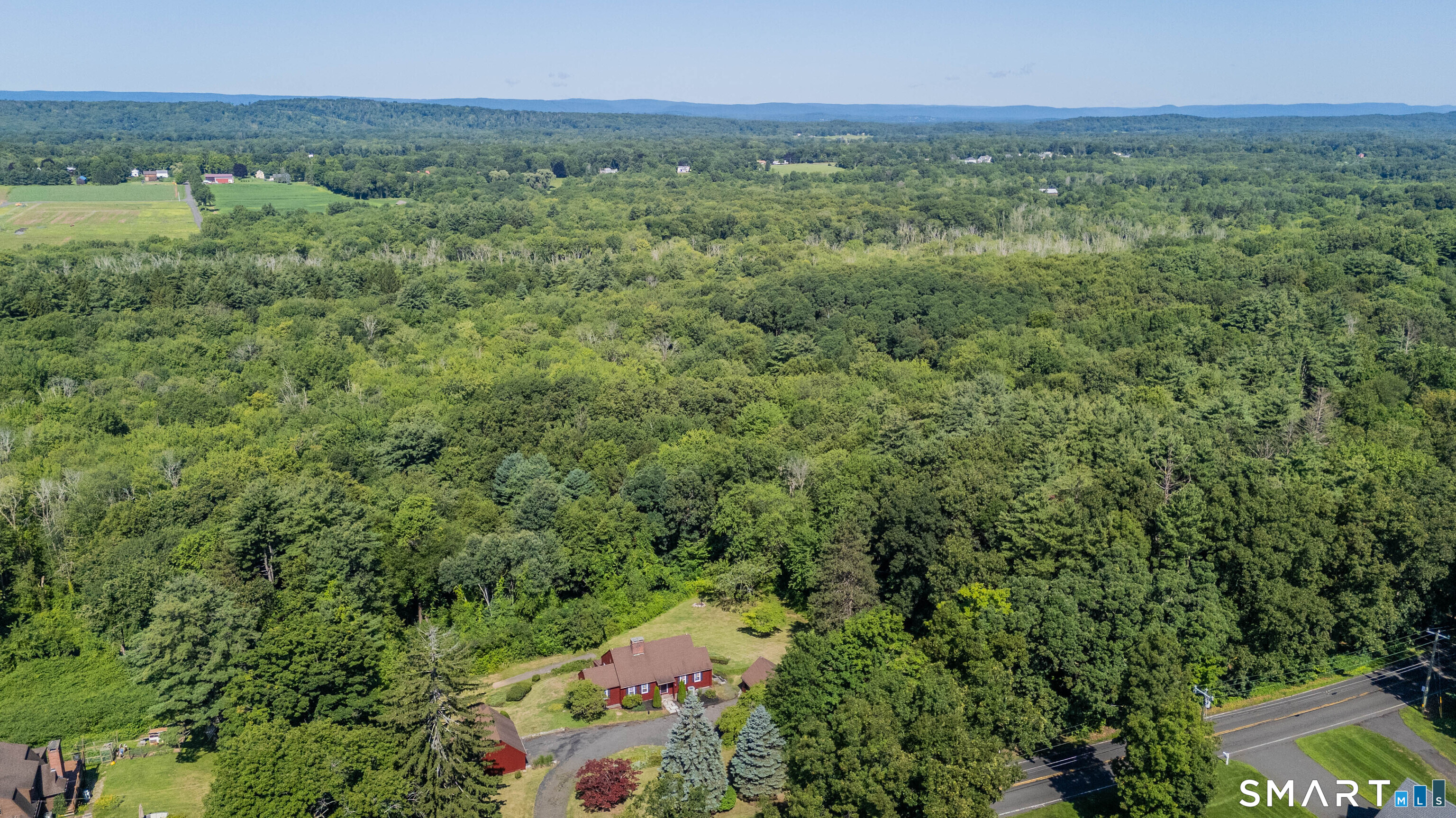 987 Hill Street Suffield CT 06078