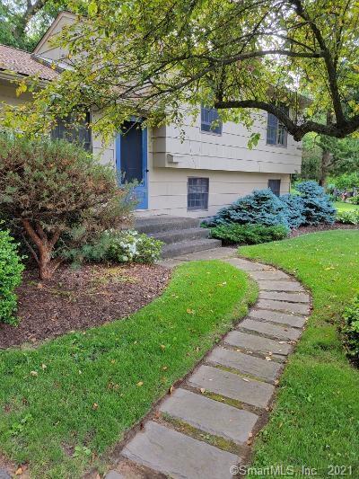 8 Riveredge Court Plainville CT 06062