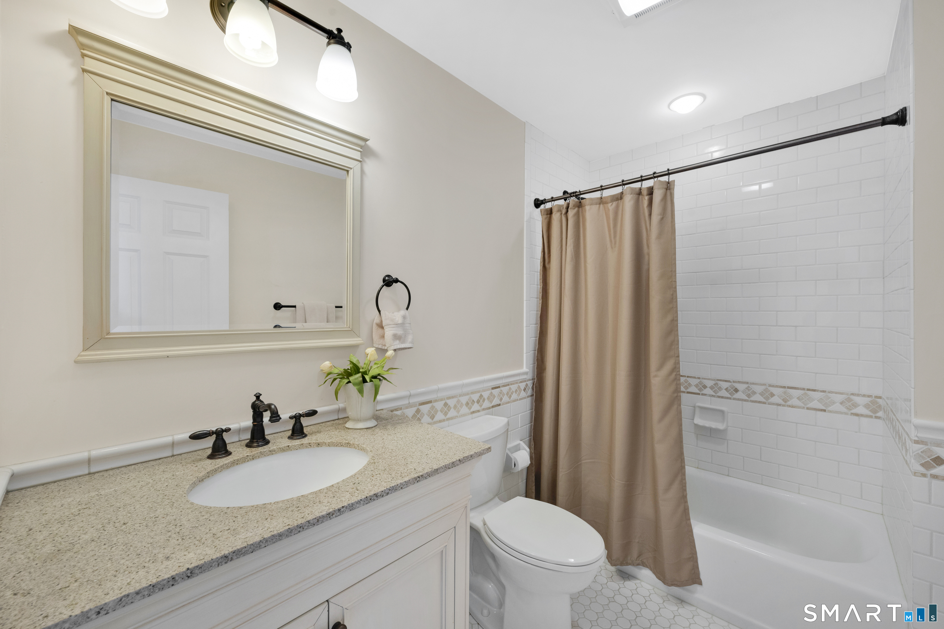 3 North Point Landing Avon CT 06001