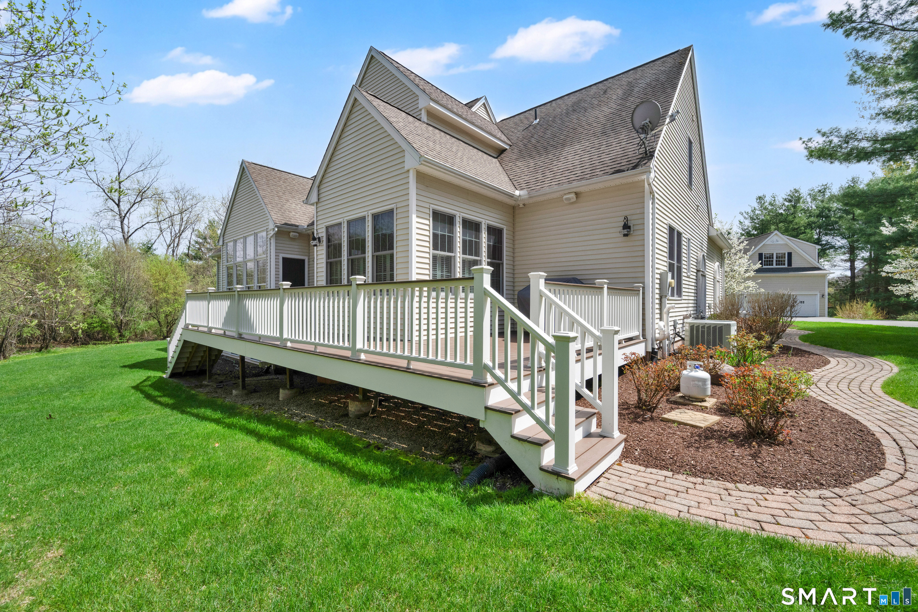 3 North Point Landing Avon CT 06001